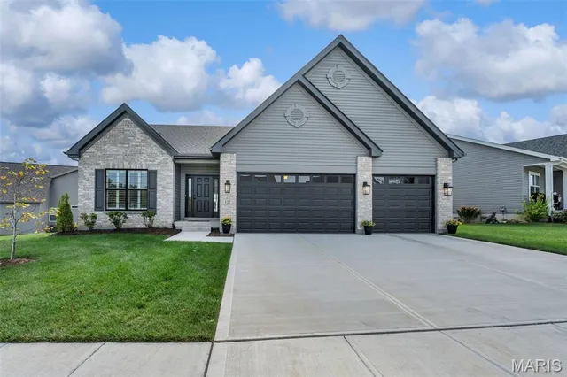 $415,400 | 1 Columbia @ Columbia Meadows, O'Fallon, MO 63366