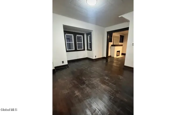 $325,000 | 23 Woodrow Court, Troy, NY 12180