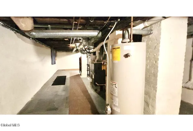 $325,000 | 23 Woodrow Court, Troy, NY 12180