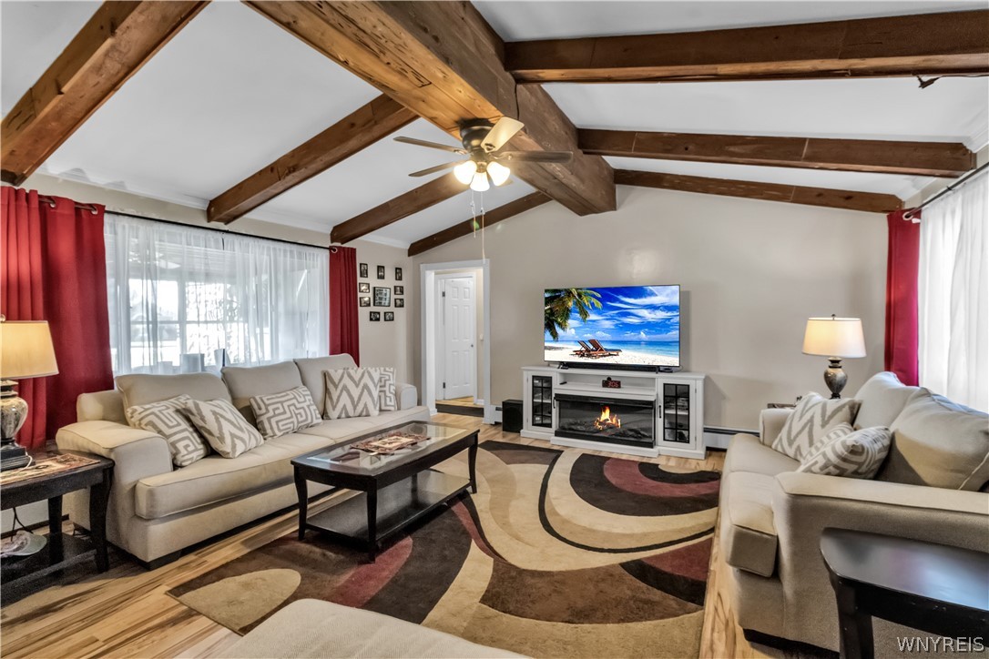 5625 Cummings Road Newstead, NY 14001 - Photo 11 of 48 Living Room