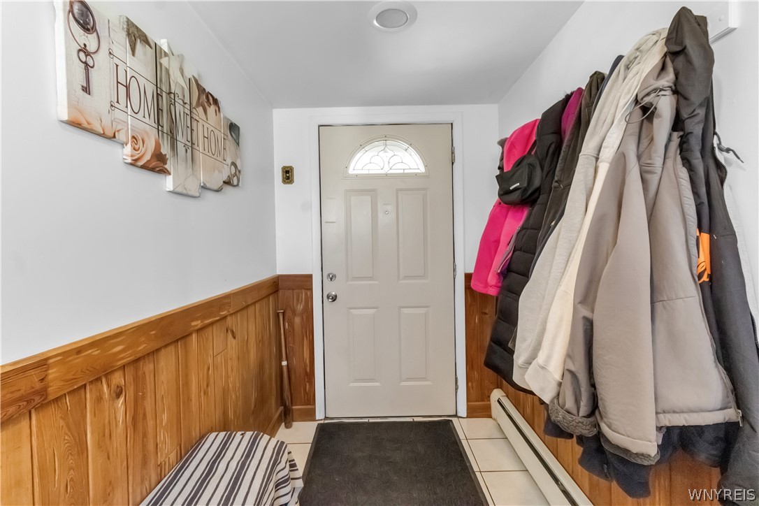 5625 Cummings Road Newstead, NY 14001 - Photo 37 of 48 Garage Entry