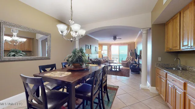 $3,150 | 2228 Beach Drive, Unit 905, Gulfport, MS 39507