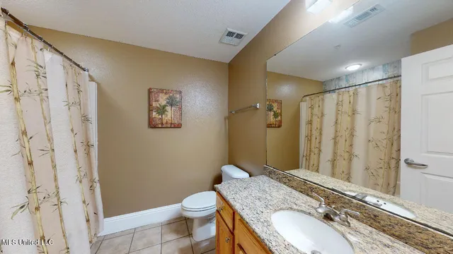 $3,150 | 2228 Beach Drive, Unit 905, Gulfport, MS 39507