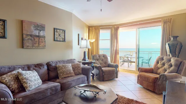 $3,150 | 2228 Beach Drive, Unit 905, Gulfport, MS 39507