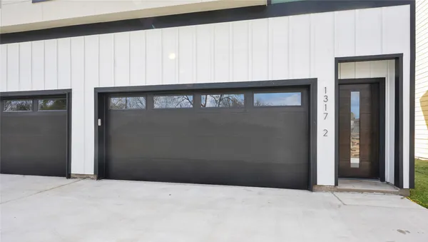 $1,950 | 1317 Knight Street, Unit 2, Houston, TX 77022