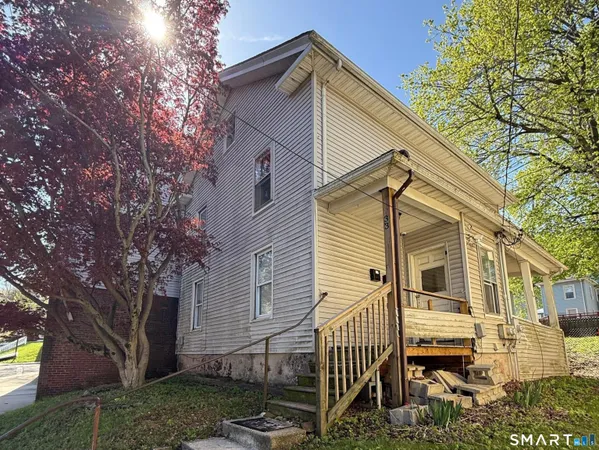 $1,550 | 33 Olive Street, Meriden, CT 06450