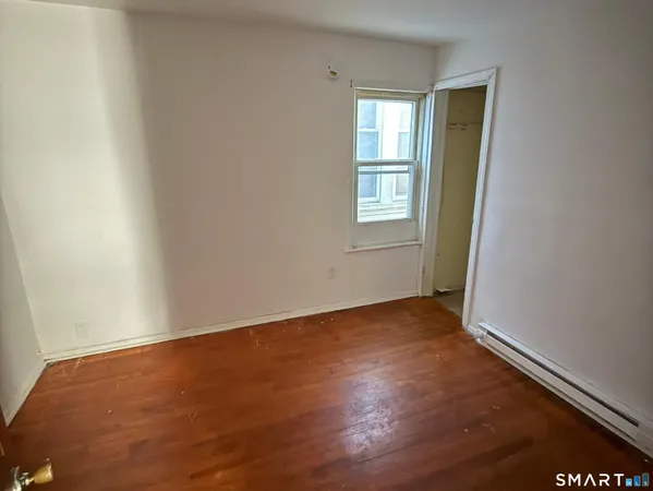 $1,550 | 33 Olive Street, Meriden, CT 06450