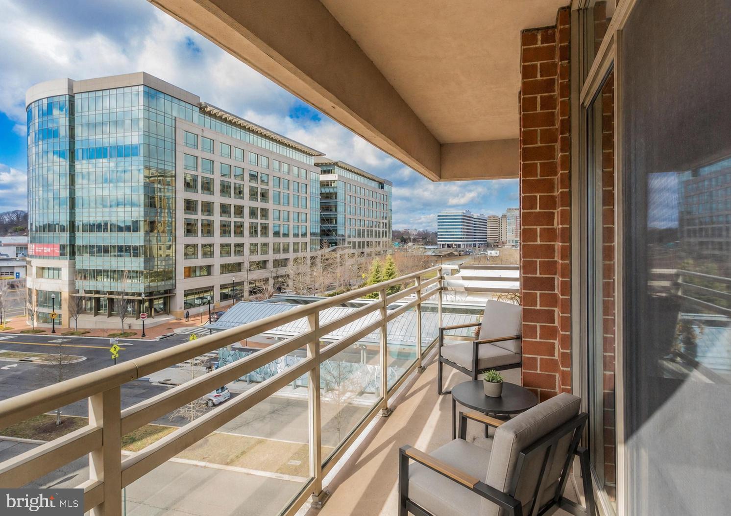 3650 South Glebe Road, Unit 443 Arlington, VA 22202 - Photo 12 of 23 Gallery Image 12