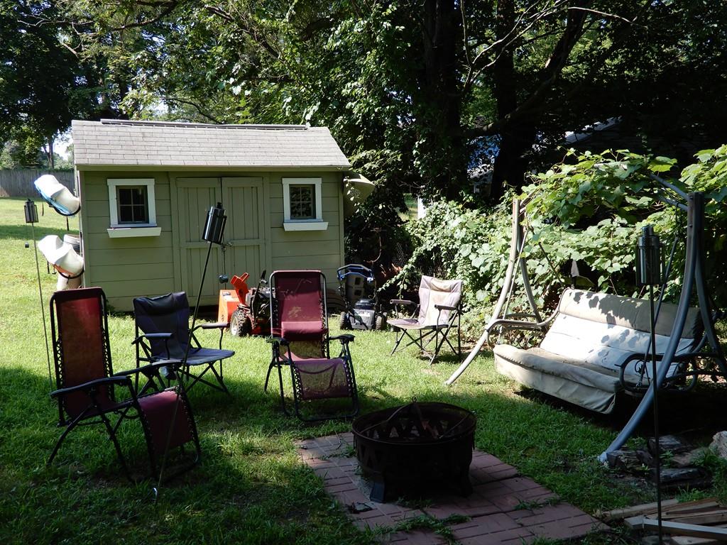 7 Florence Road Northampton, MA 01062 - Photo 9 of 34