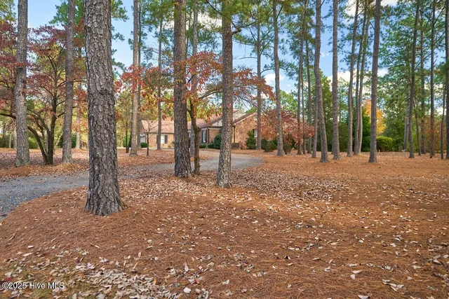 $1,295,000 | 25 Linville Drive, Pinehurst, NC 28374