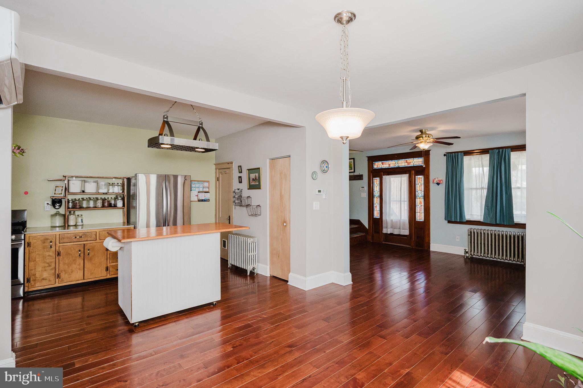 524 Elmwood Road Baltimore, MD 21206 - Photo 11 of 88