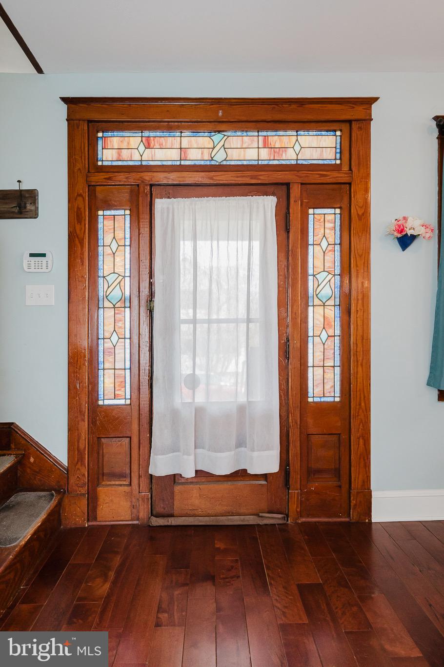 524 Elmwood Road Baltimore, MD 21206 - Photo 4 of 88