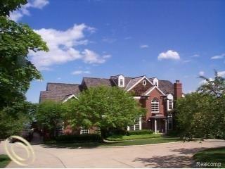 600 North Riverside Avenue St. Clair, MI 48079 - Photo 1 of 19 Front.jpg