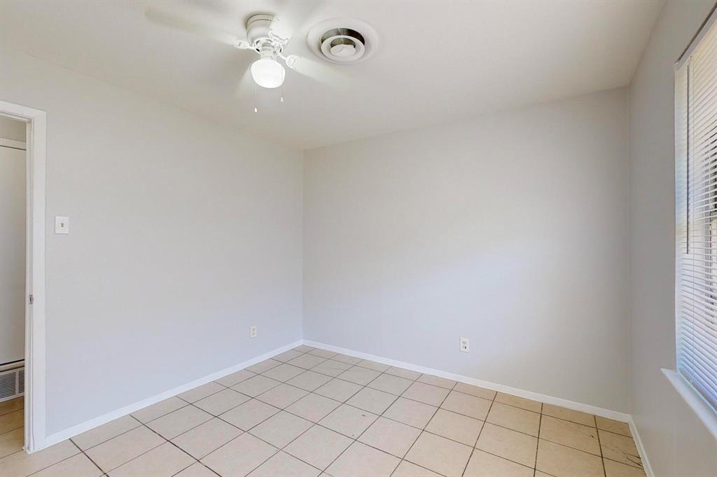 220 West Union Bower Road Irving, TX 75061 - Photo 19 of 30