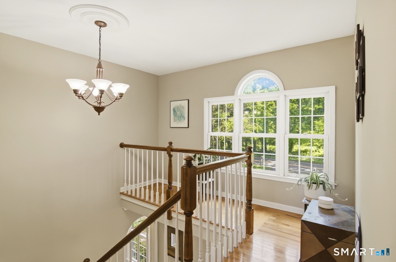 941 Nut Plains Road Guilford, CT 06437 - Photo 17 of 40