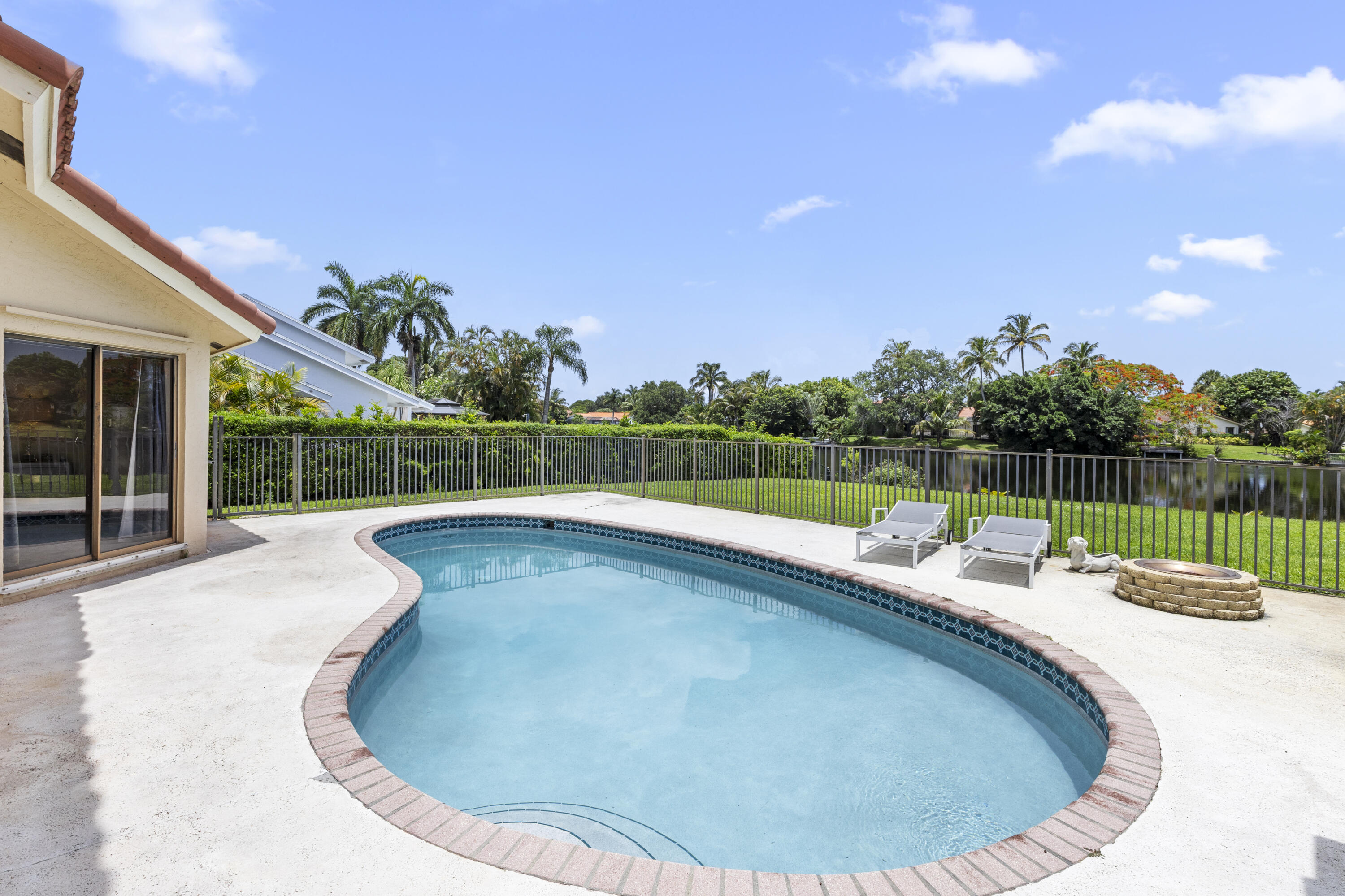 12715 Kingsway Road Wellington, FL 33414 - Photo 5 of 56 R6II1150