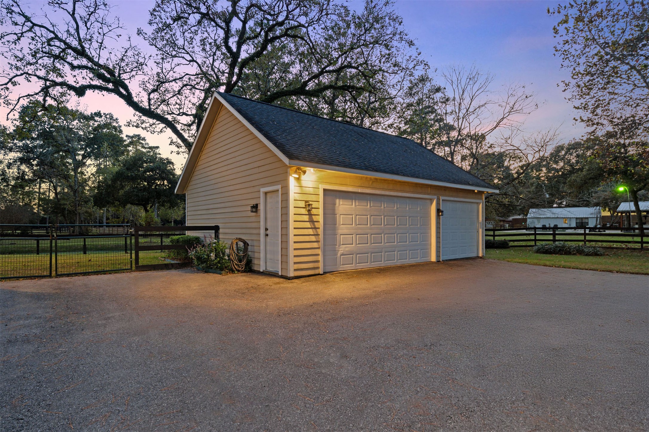 22323 Roberts Cemetery Road Hockley, TX 77447 - Photo 44 of 50 a view of a house with a backyard and a large tree