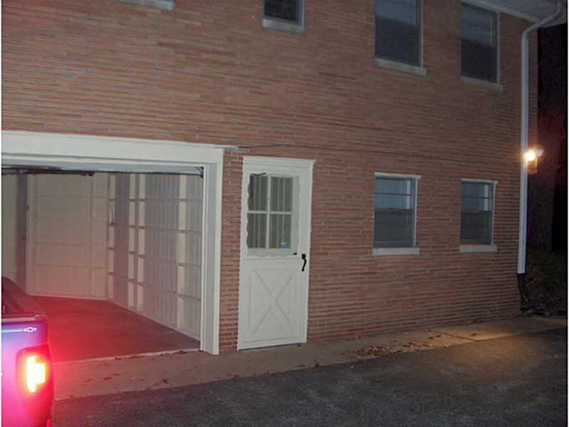 4507 Radnor Road, Unit 4507 Indianapolis, IN 46226 - Photo 3 of 15 Gallery Image 3