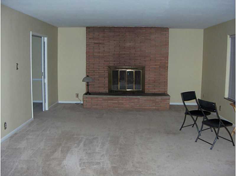 4507 Radnor Road, Unit 4507 Indianapolis, IN 46226 - Photo 8 of 15 Gallery Image 8