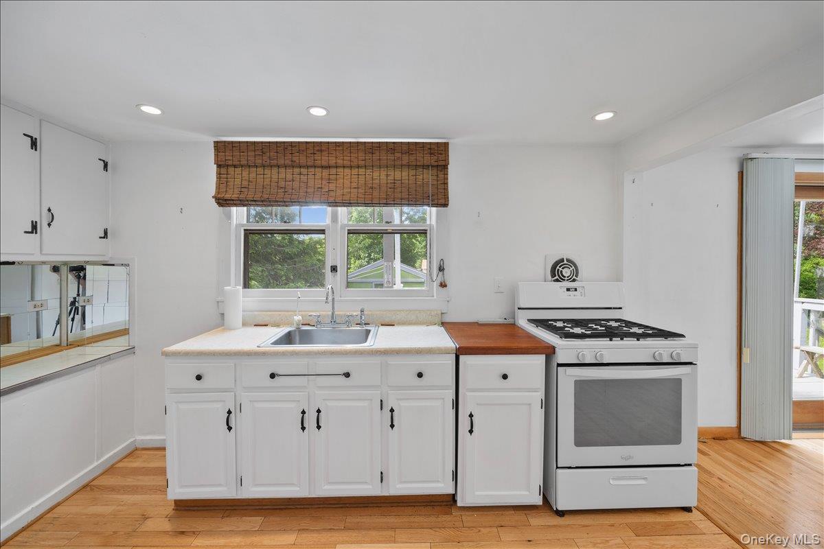 4 Brandon Road Brewster, NY 10509 - Photo 19 of 38