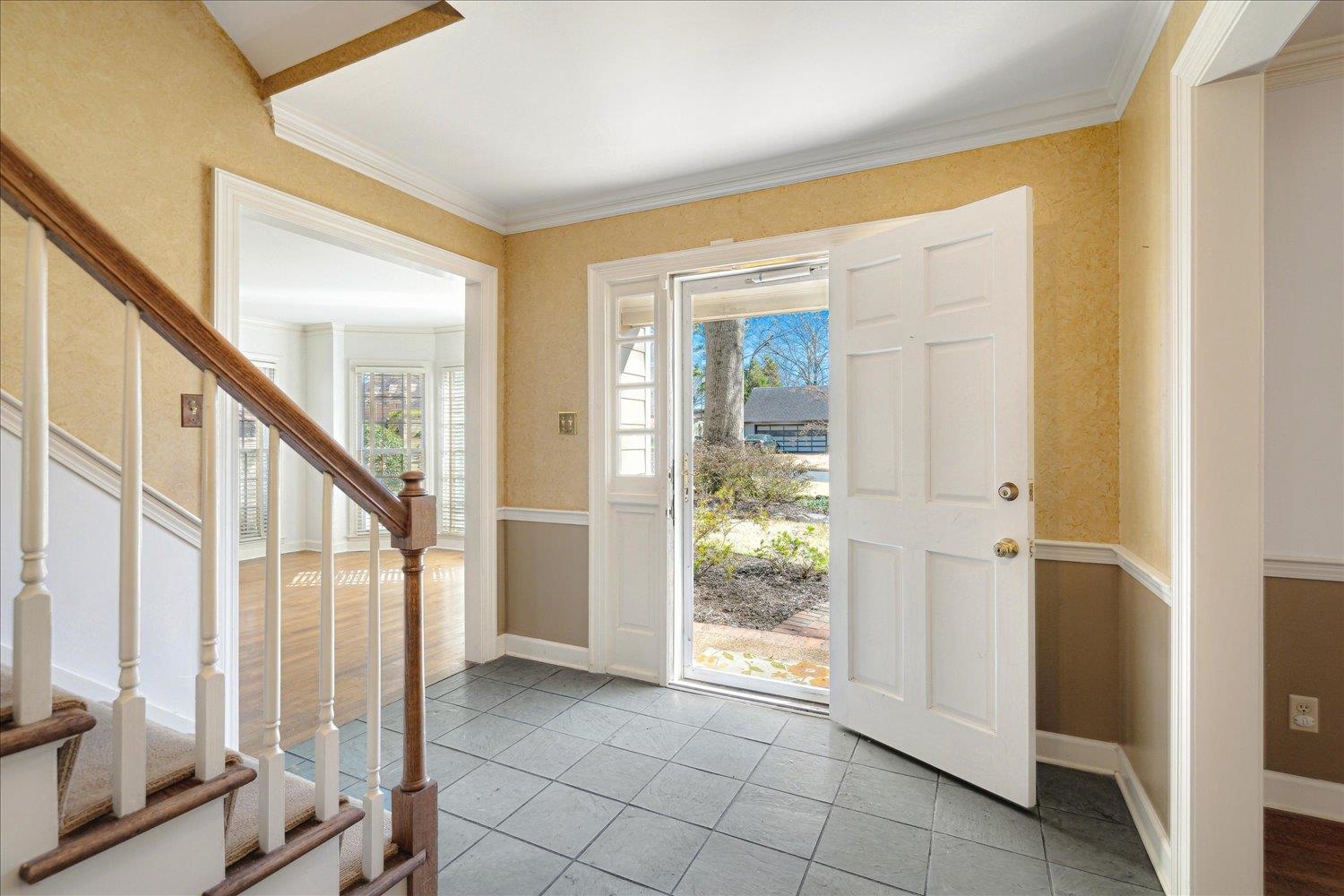 5680 Herald Square Memphis, TN 38120 - Photo 5 of 39 a view of an entryway with staircase