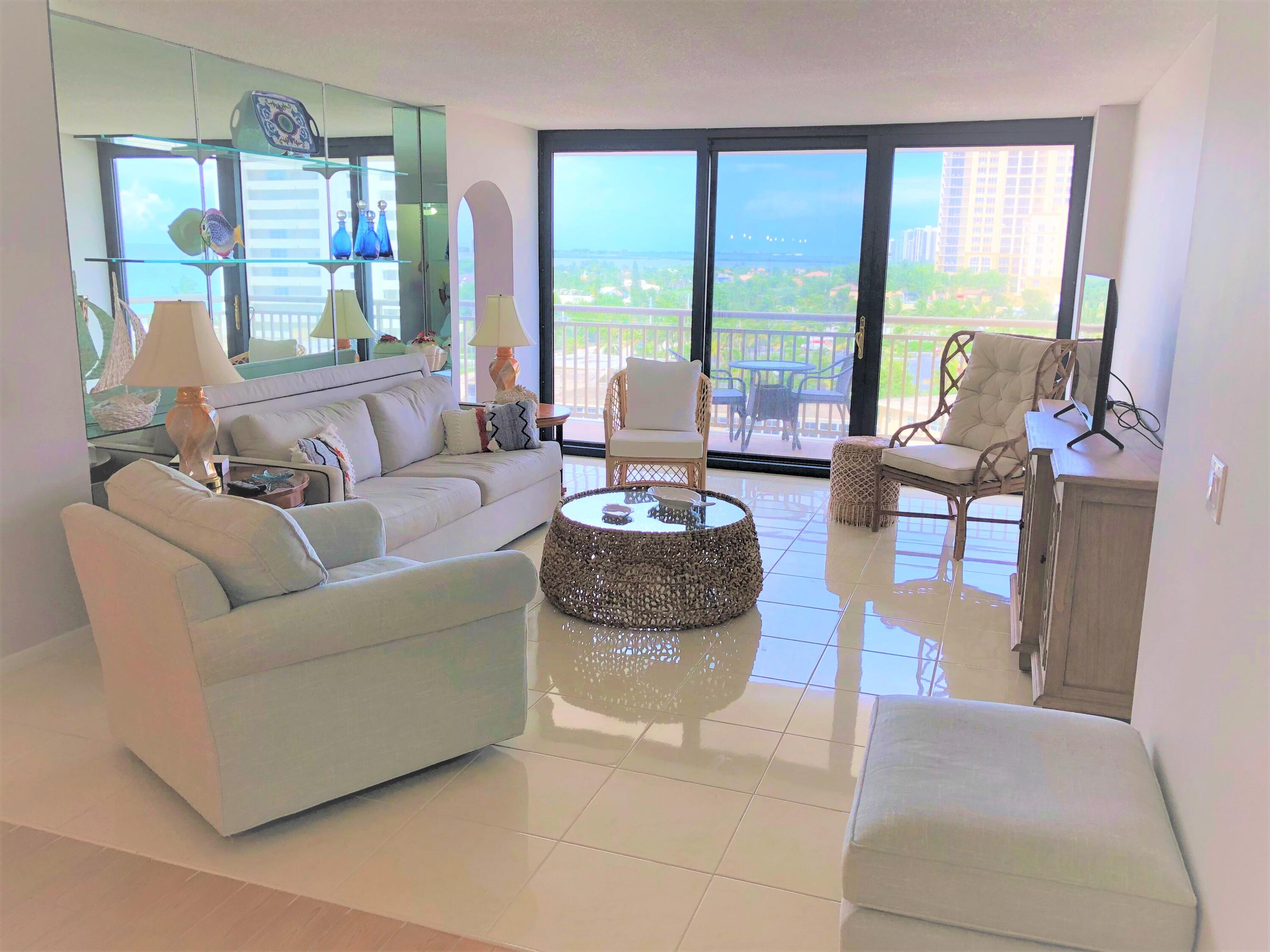 3400 North Ocean Drive, Unit 803 Riviera Beach, FL 33404 - Photo 5 of 51 Living Room