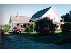 129 Mountain Road Epsom, NH 03234 - Photo 3 of 4
