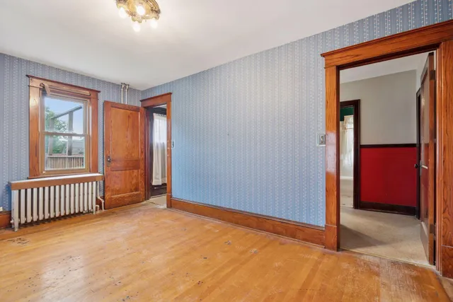 $229,900 | 2924 Emerson Avenue North, Minneapolis, MN 55411