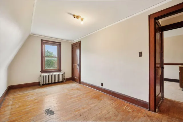 $229,900 | 2924 Emerson Avenue North, Minneapolis, MN 55411