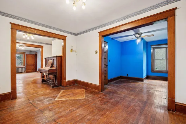 $229,900 | 2924 Emerson Avenue North, Minneapolis, MN 55411