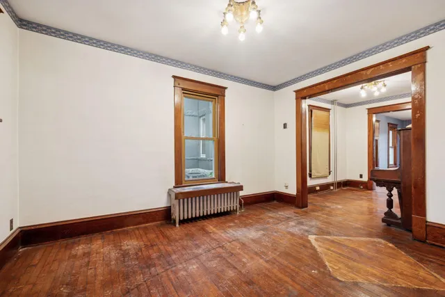 $229,900 | 2924 Emerson Avenue North, Minneapolis, MN 55411