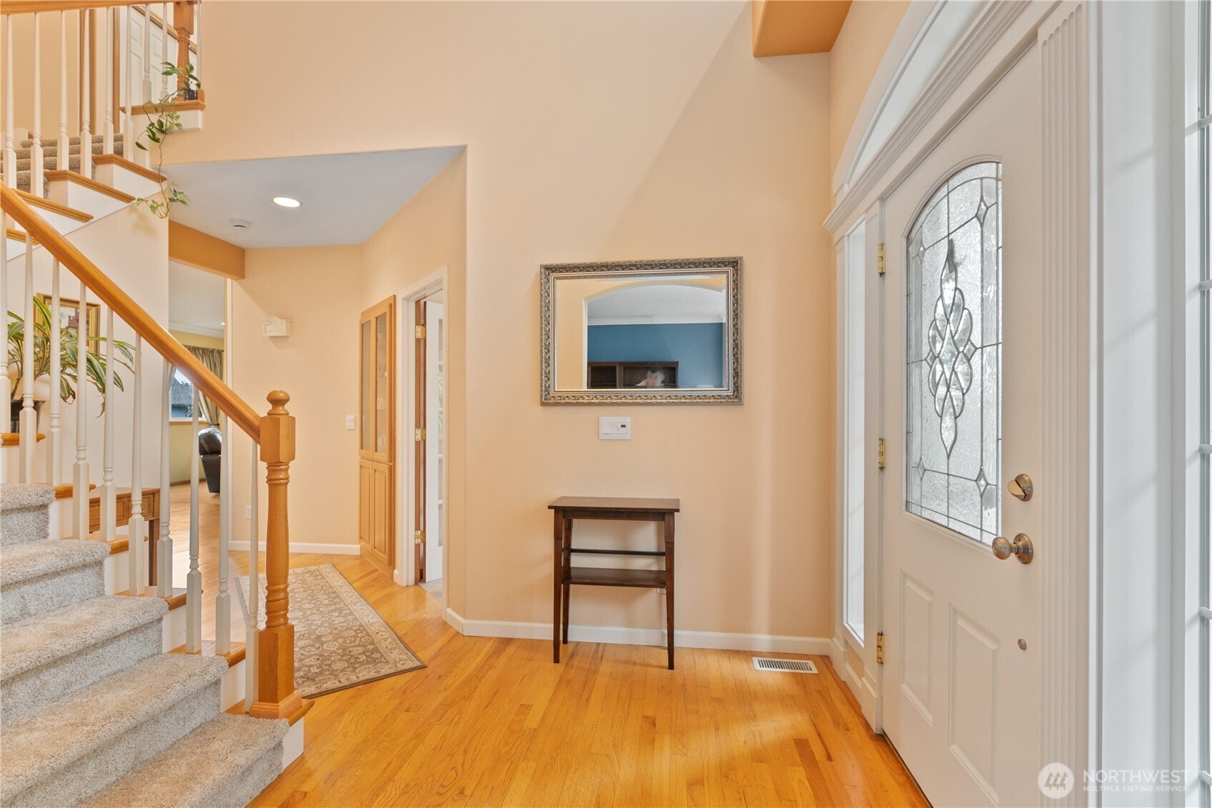 18910 Ross Road Bothell, WA 98011 - Photo 3 of 36 Gallery Image 3