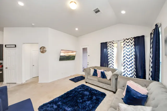 $285,000 | 20947 Westgreen Springs Drive, Katy, TX 77449