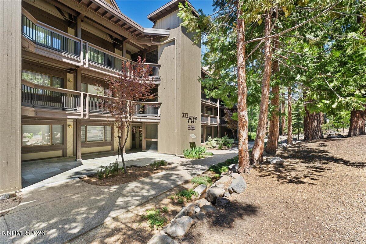 333 Ski Way, Unit 252 Incline Village, NV 89451 - Photo 4 of 34 03-333 Ski Way Incline Village NV 89541