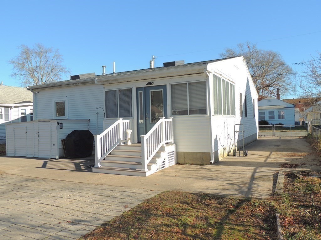 35 Bayview Street Wareham, MA 02571 - Photo 1 of 25