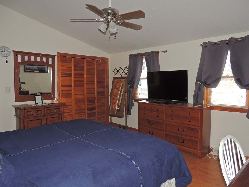 35 Bayview Street Wareham, MA 02571 - Photo 14 of 25