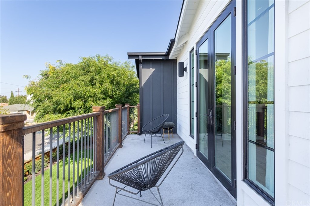 477 Magnolia Street Costa Mesa, CA 92627 - Photo 19 of 29