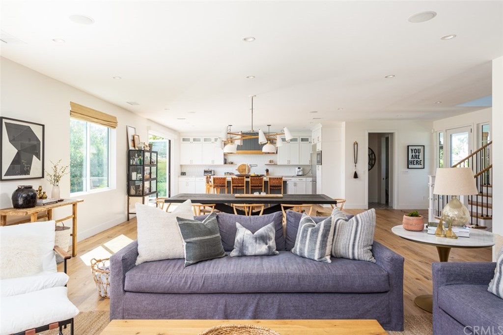 477 Magnolia Street Costa Mesa, CA 92627 - Photo 9 of 29 a living room with furniture and a table