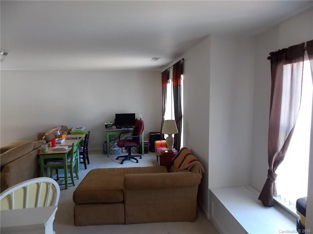 1122 Parade Ground Court Clover, SC 29710 - Photo 11 of 22