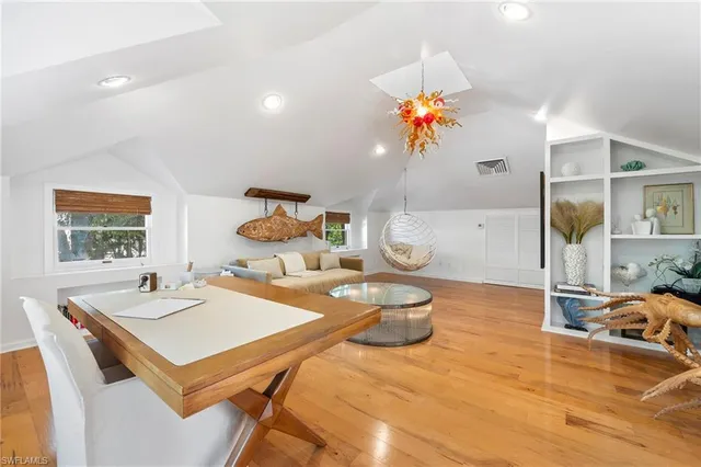 $7,750,000 | 61 12th Avenue South, Naples, FL 34102