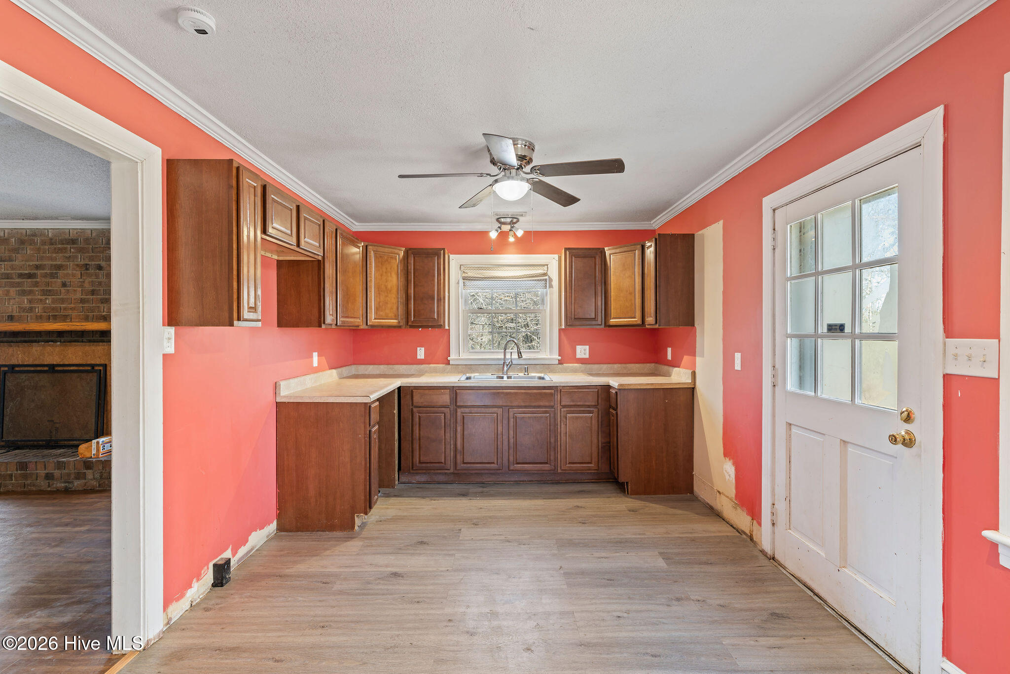5930 A Glory Road Lucama, NC 27851 - Photo 9 of 37 5T5A9402