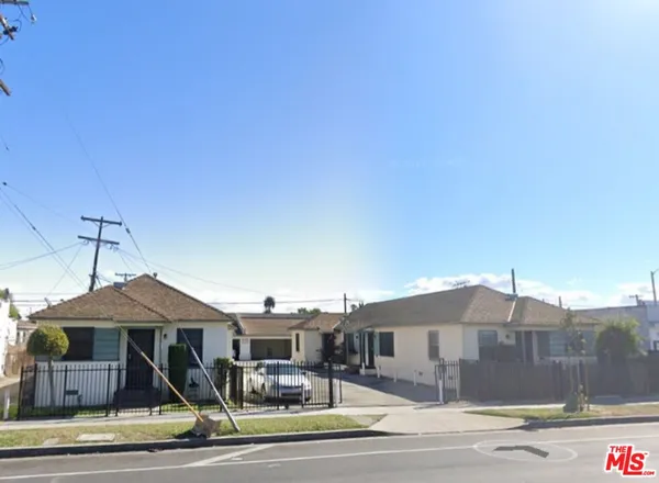 $1,350 | 8472 South Main Street, Unit 8476 1/2, Los Angeles, CA 90003