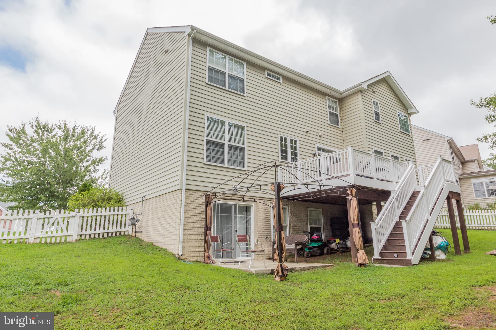 8 Banner Spring Circle Stafford, VA 22554 - Photo 28 of 34 Back yard with patio and deck