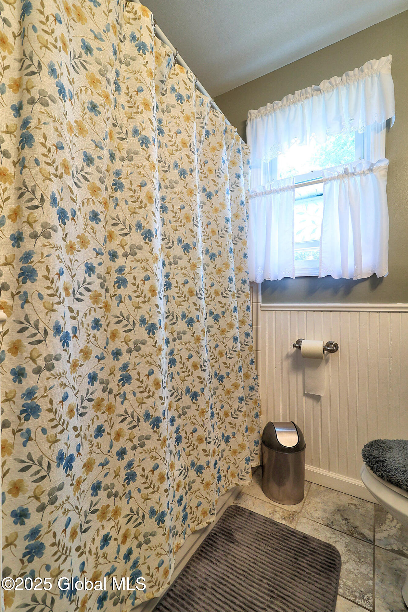 2055 Curry Road Schenectady, NY 12303 - Photo 13 of 38 13