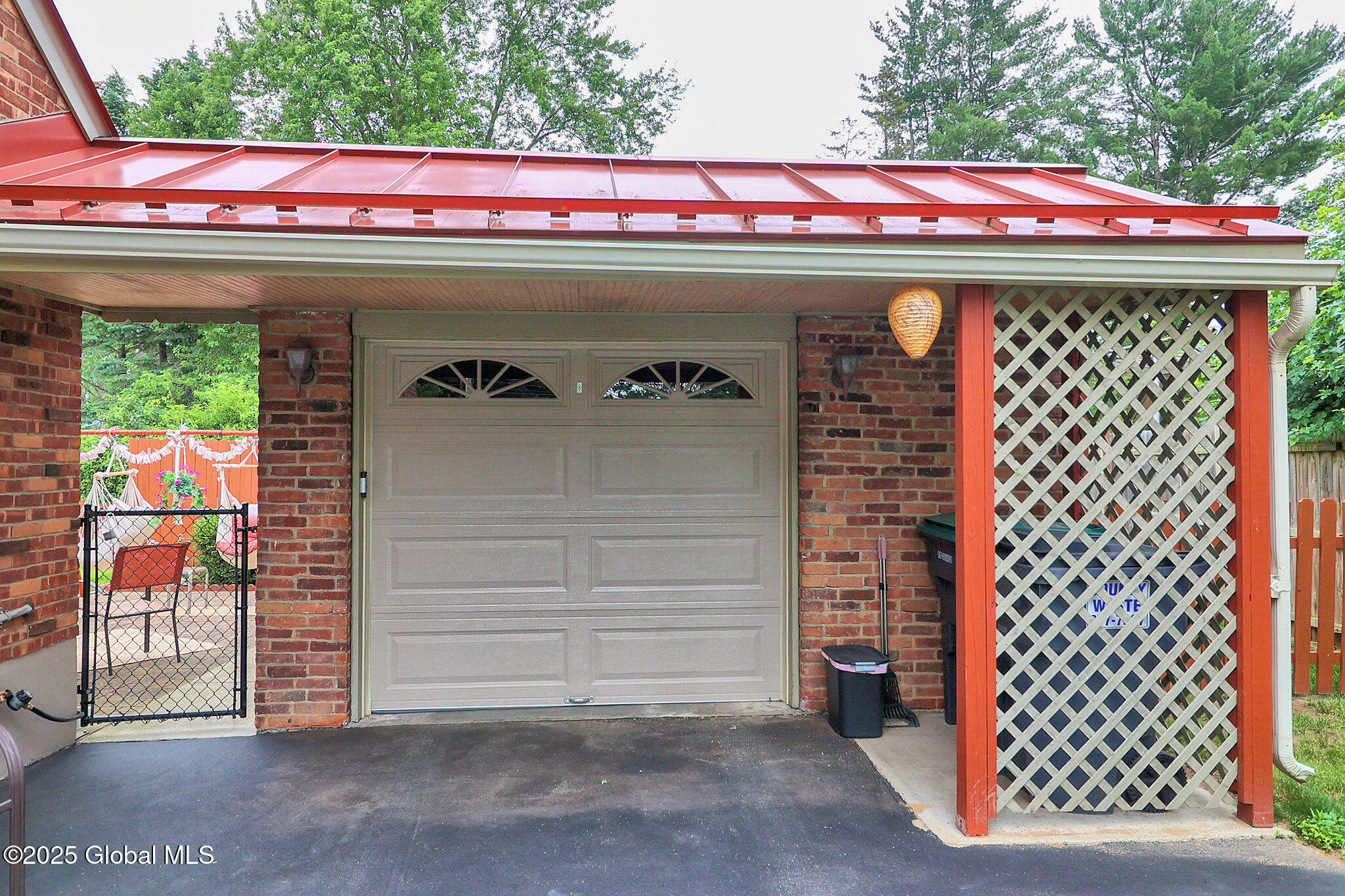 2055 Curry Road Schenectady, NY 12303 - Photo 34 of 38 34
