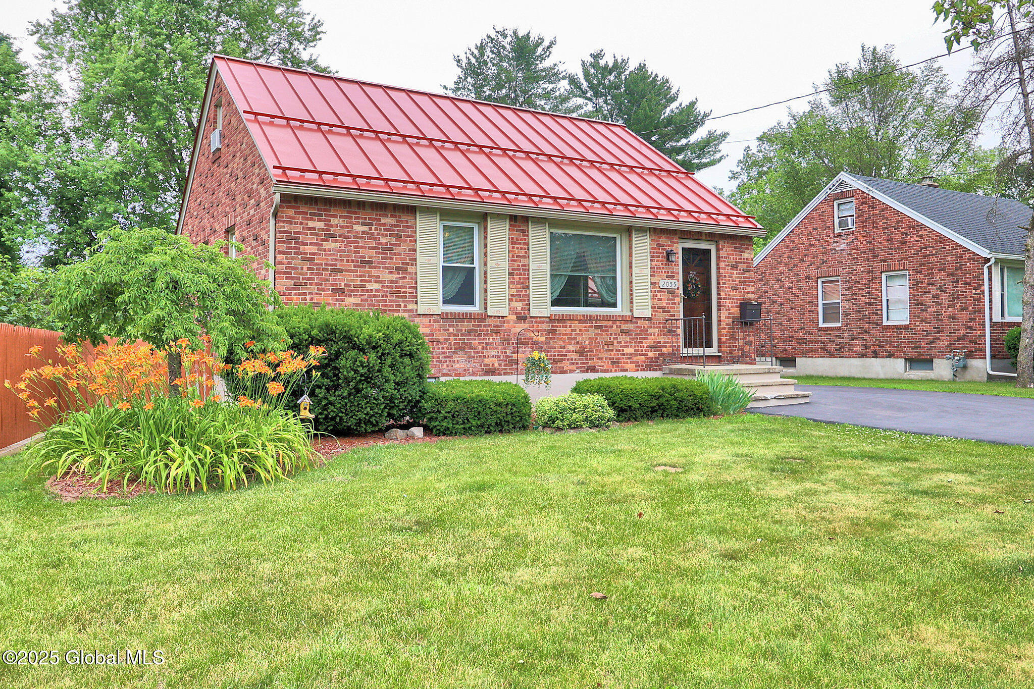 2055 Curry Road Schenectady, NY 12303 - Photo 35 of 38 35