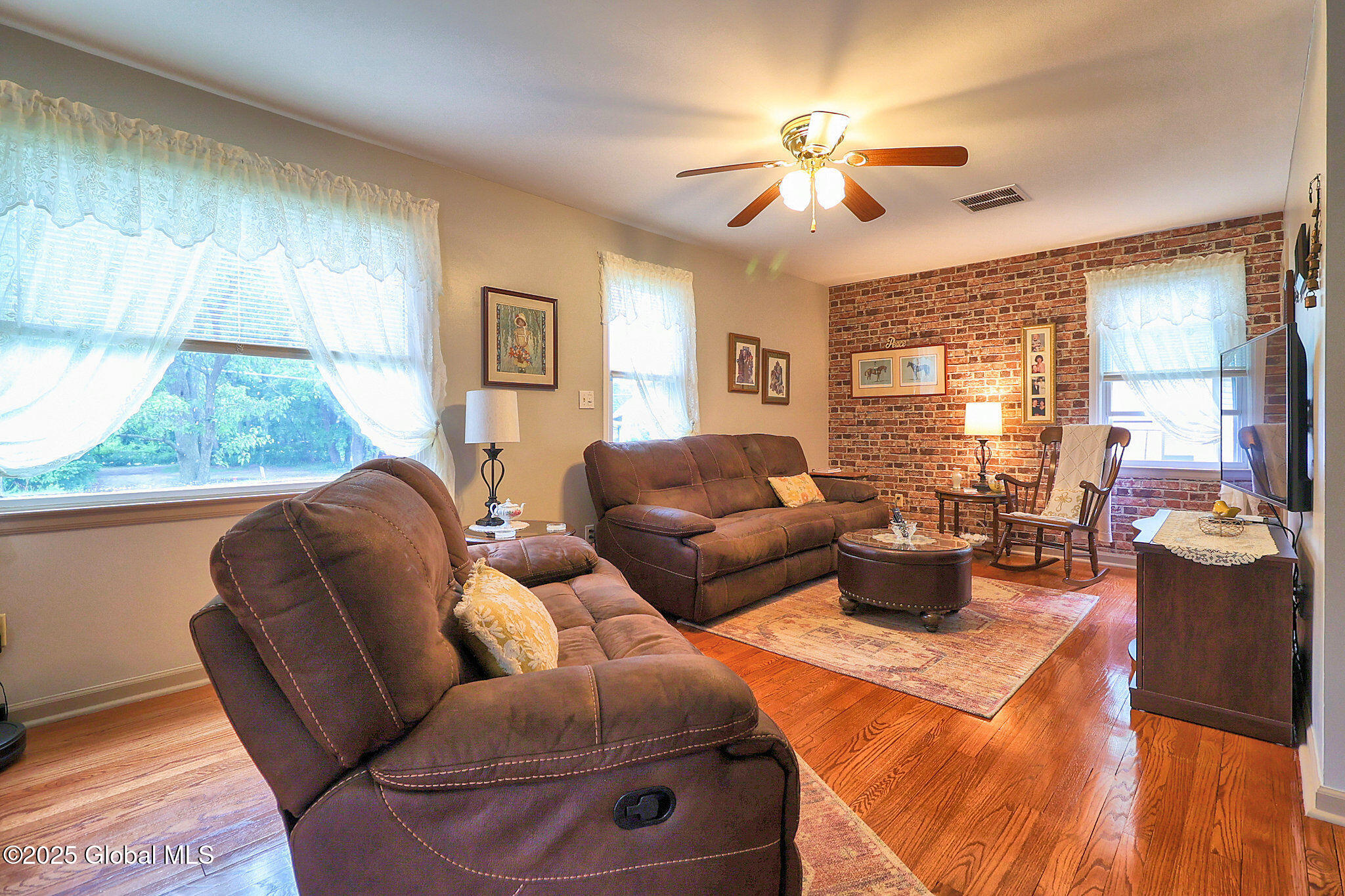 2055 Curry Road Schenectady, NY 12303 - Photo 5 of 38 5