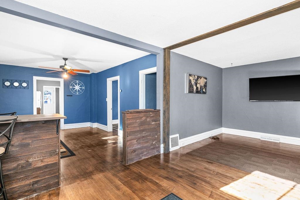 1209 Baxter Avenue Superior, WI 54880 - Photo 3 of 31