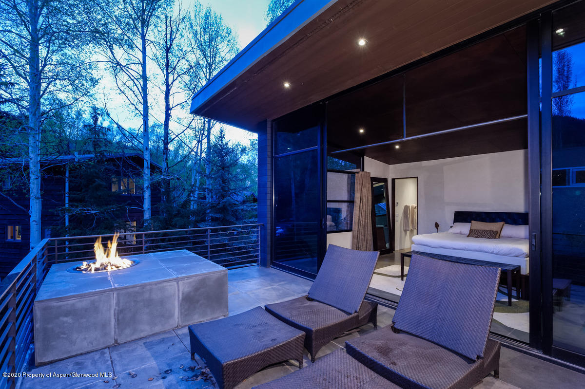 263 Park Avenue Aspen, CO 81611 - Photo 13 of 32 a outdoor space with a couch and chairs