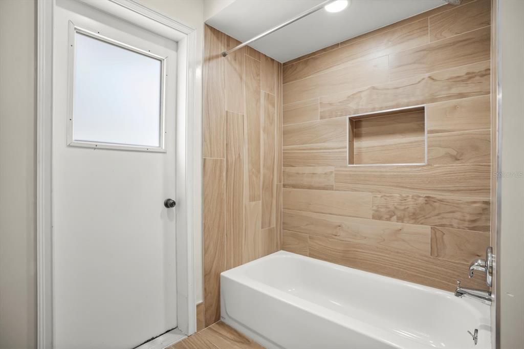 104 Valencia Loop Altamonte Springs, FL 32714 - Photo 31 of 47